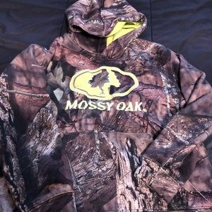 Boys camo mossy oak hoodie